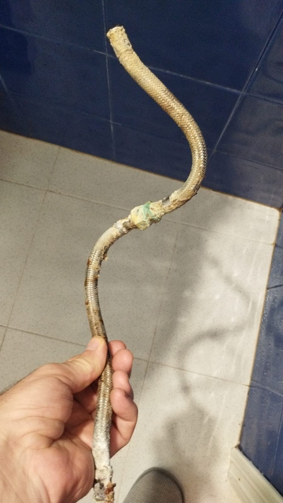 Trabajo de fontaneria - red HogarAssist